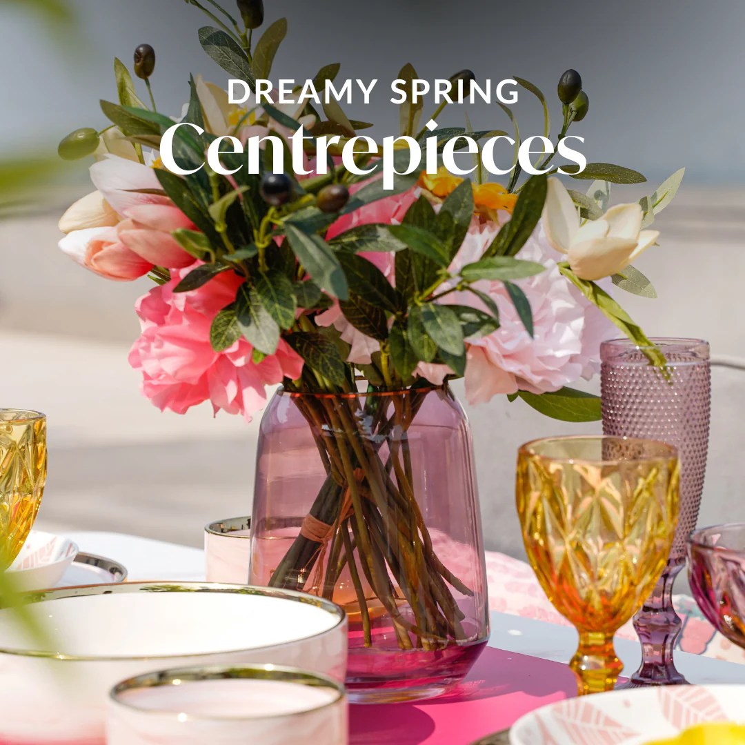 Centerpiece spring table decor