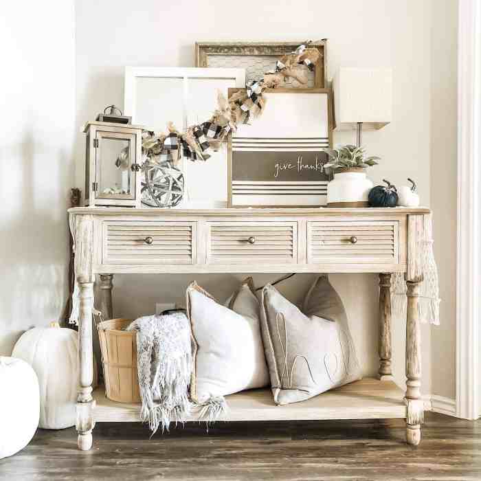 Living room console table decor