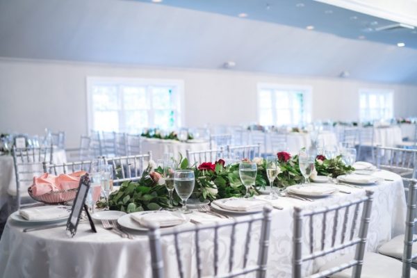 Rectangle dining table decor