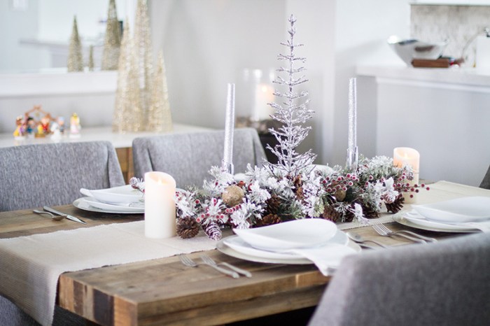 Rustic christmas table decor