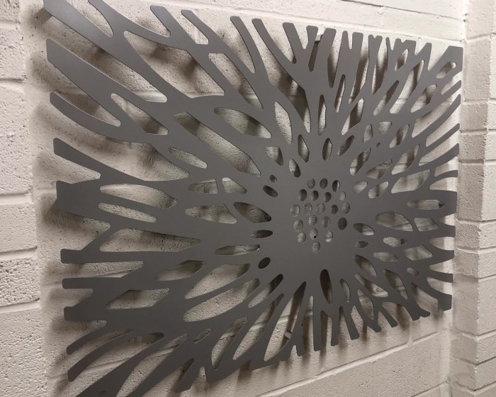 Laser cut metal wall decorative