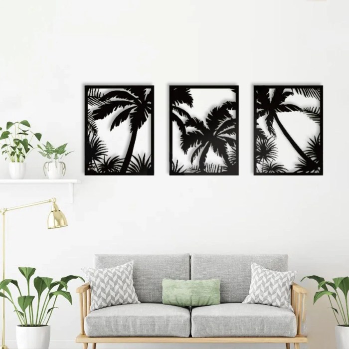 Palm trees wall decor