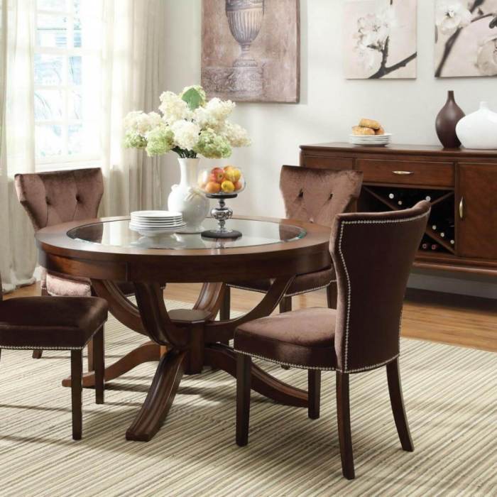 Round dining table decor ideas