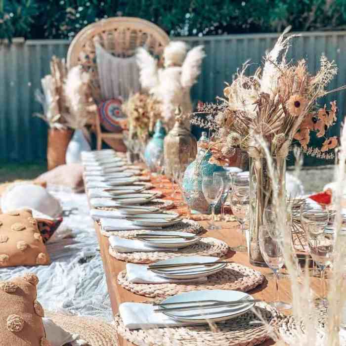 Baby shower table decor